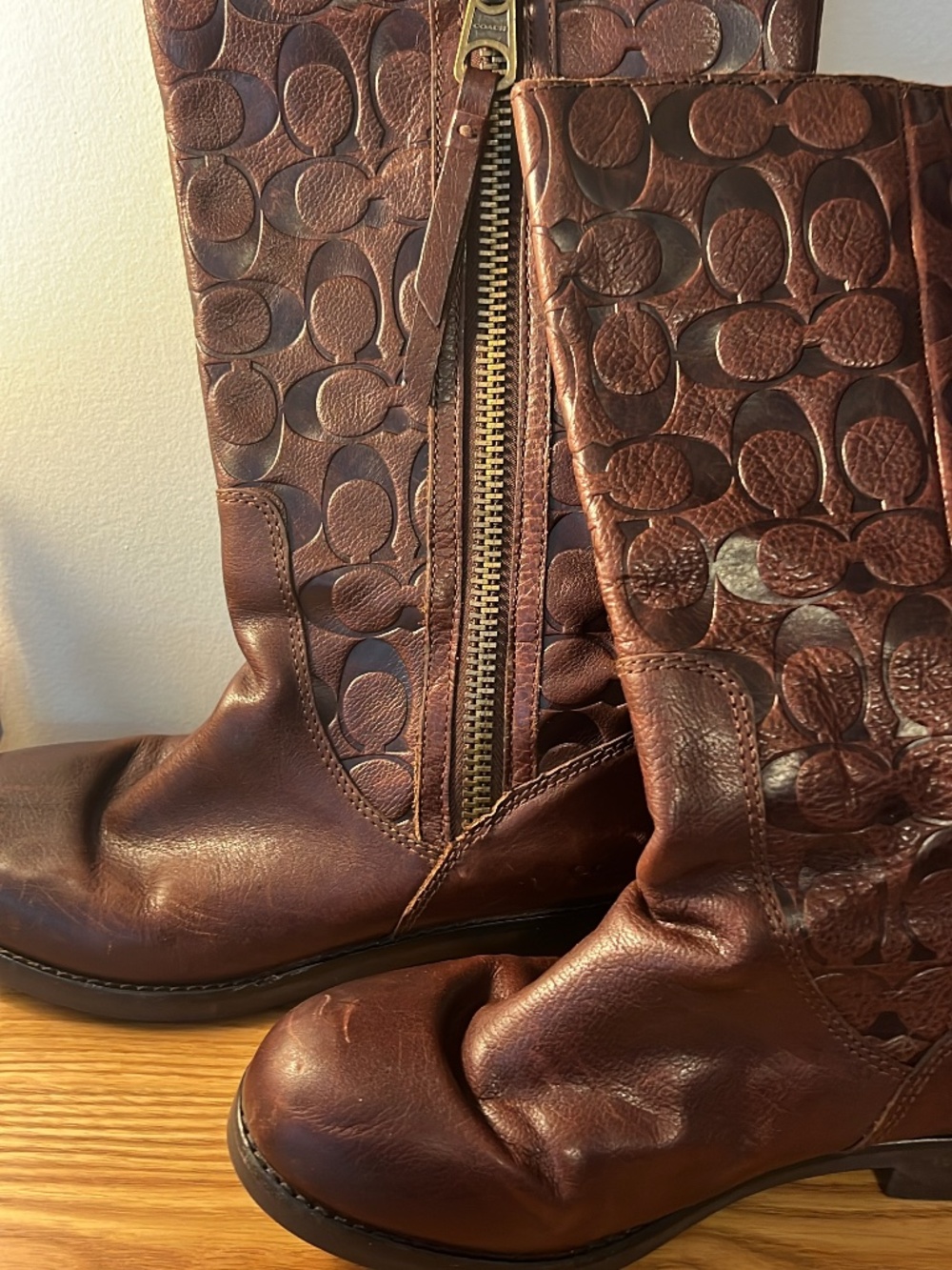 Coach Brown Leather Signature C Brown leather boots NWOB Sz 7.5